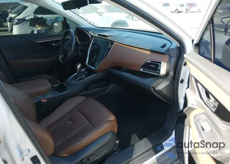 2025 Subaru Outback Touring Xt z USA, uszkodzony, nr VIN 4S4BTGPDXS3150888